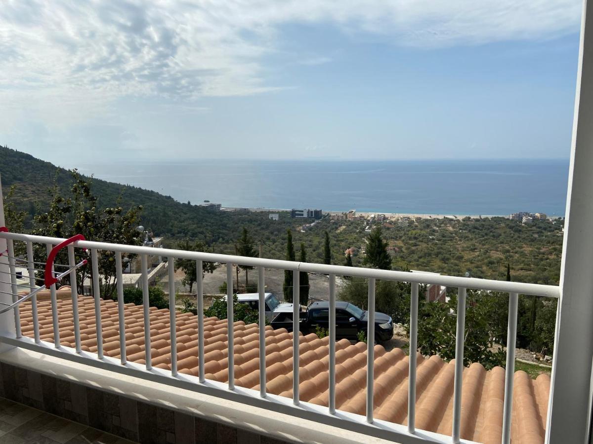 Persephone Hotel Himare Luaran gambar