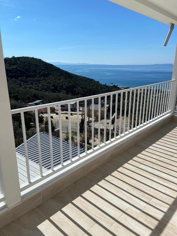 Persephone Hotel Himare Luaran gambar